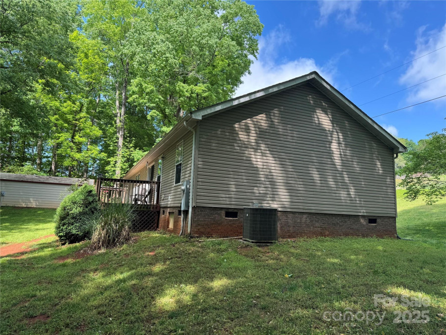4225 Stewart Rd Claremont, NC 28610
