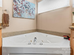 27 Putter Ct Hendersonville, NC 28739