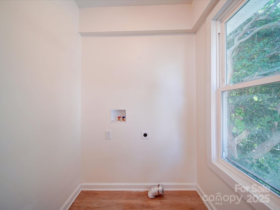 55 Ranlo Ave Gastonia, NC 28054