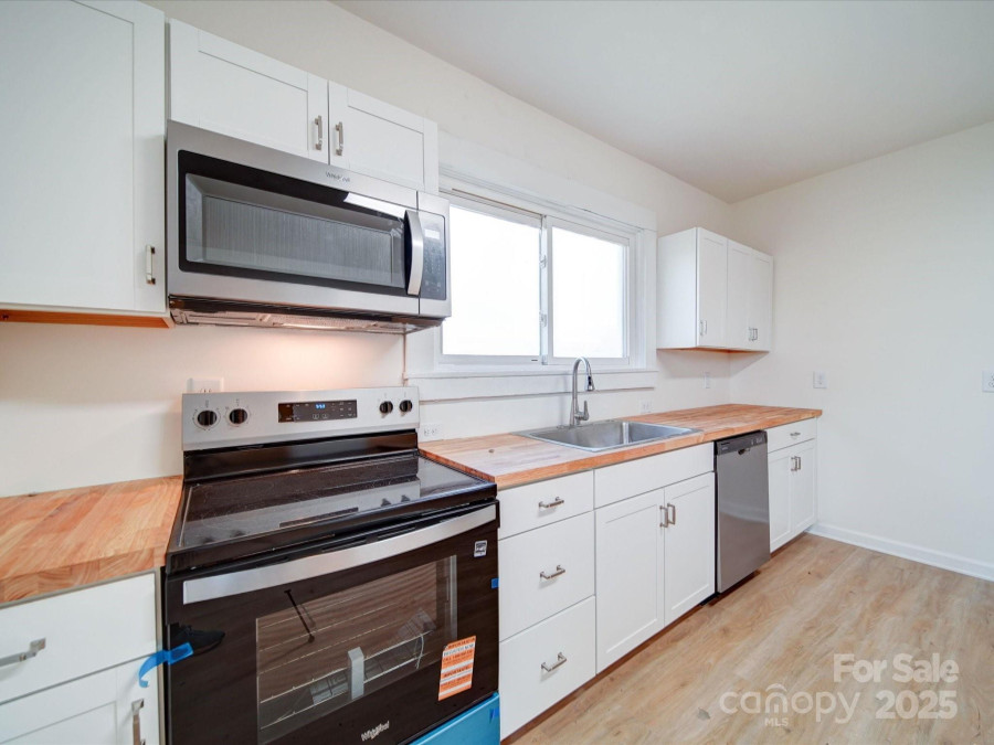 55 Ranlo Ave Gastonia, NC 28054