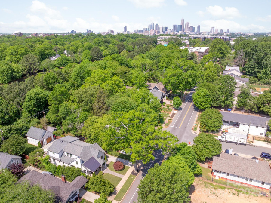 2304 Commonwealth Ave Charlotte, NC 28205