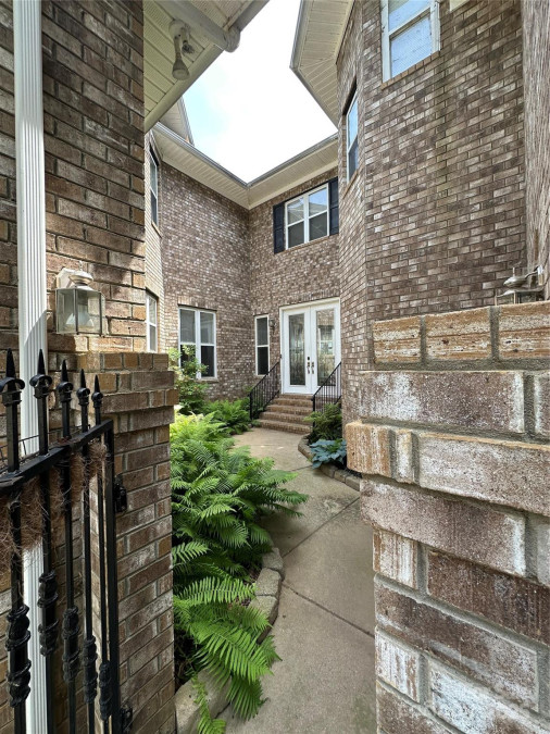 7365 Gabriel St Sherrills Ford, NC 28673