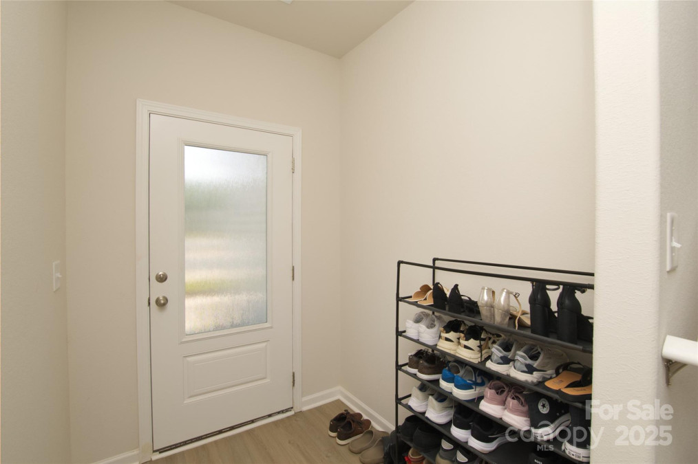 2210 Transatlantic Ave Charlotte, NC 28215