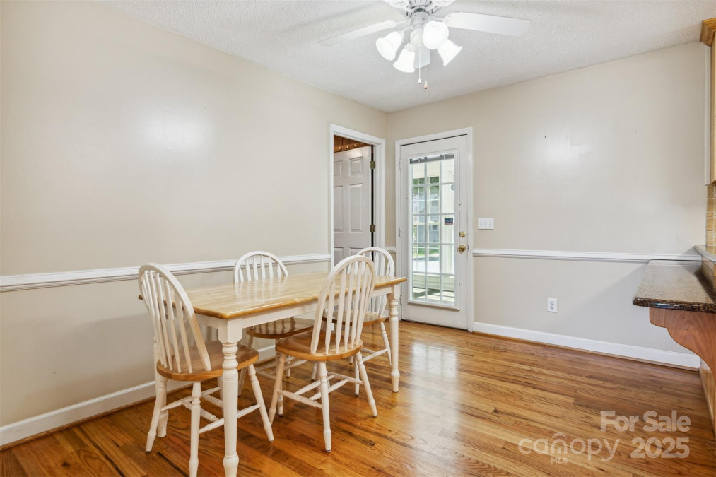 2196 Uphill Ln Lenoir, NC 28645