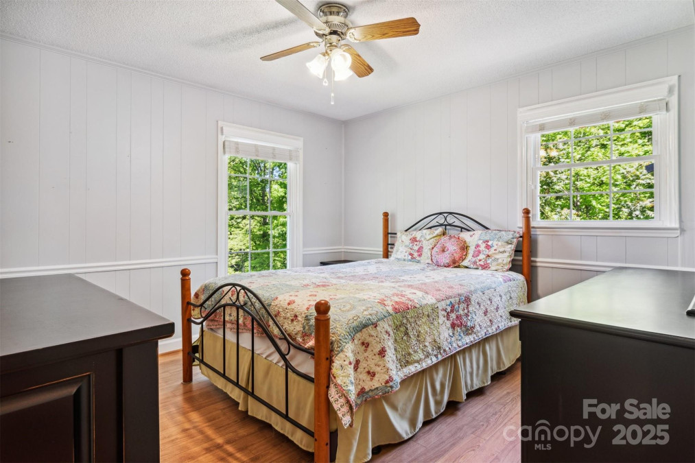 2196 Uphill Ln Lenoir, NC 28645