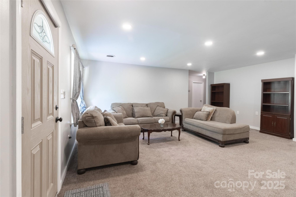 856 Skyline Dr Chester, SC 29706