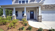 34 Fox Cove Rd Hendersonville, NC 28792