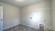 34 Fox Cove Rd Hendersonville, NC 28792
