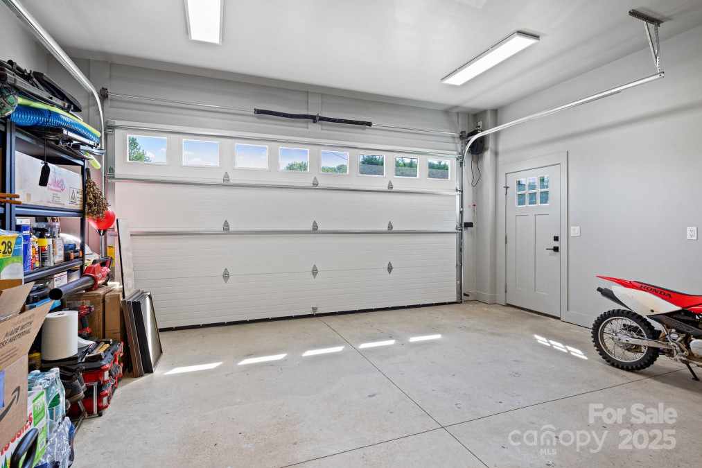 32 Taylor Mountain Rd Candler, NC 28715
