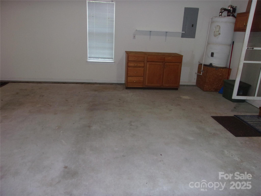 109 Gatwick Ct Statesville, NC 28677