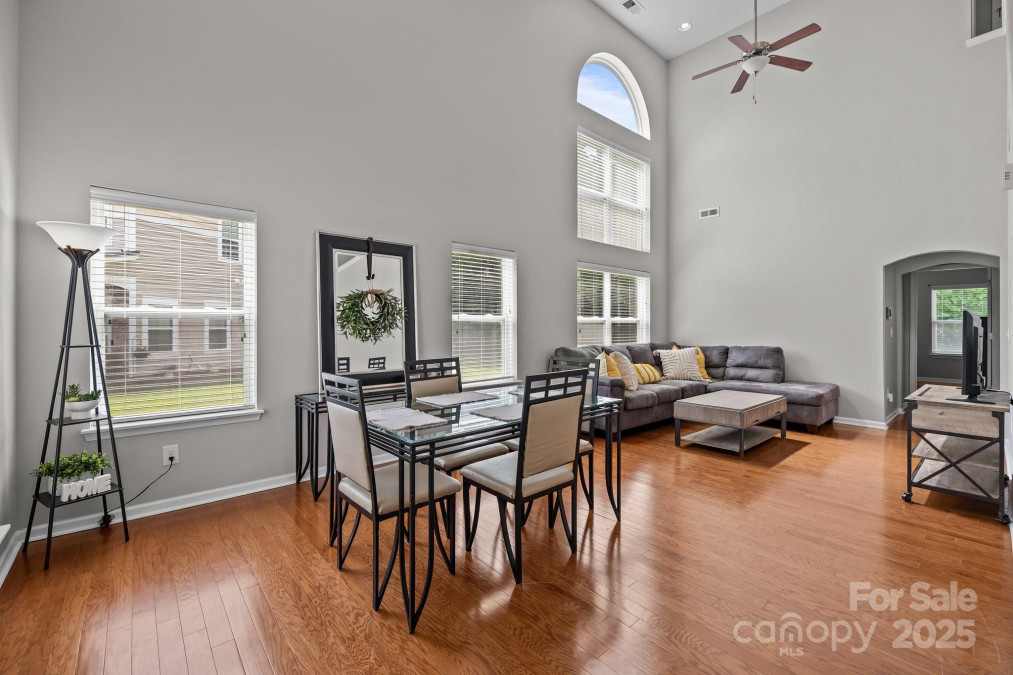5621 Tipperlinn Way Charlotte, NC 28278