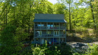 25 Little Falls Dr Tryon, NC 28782
