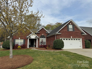 5706 Sustar Dr Monroe, NC 28110