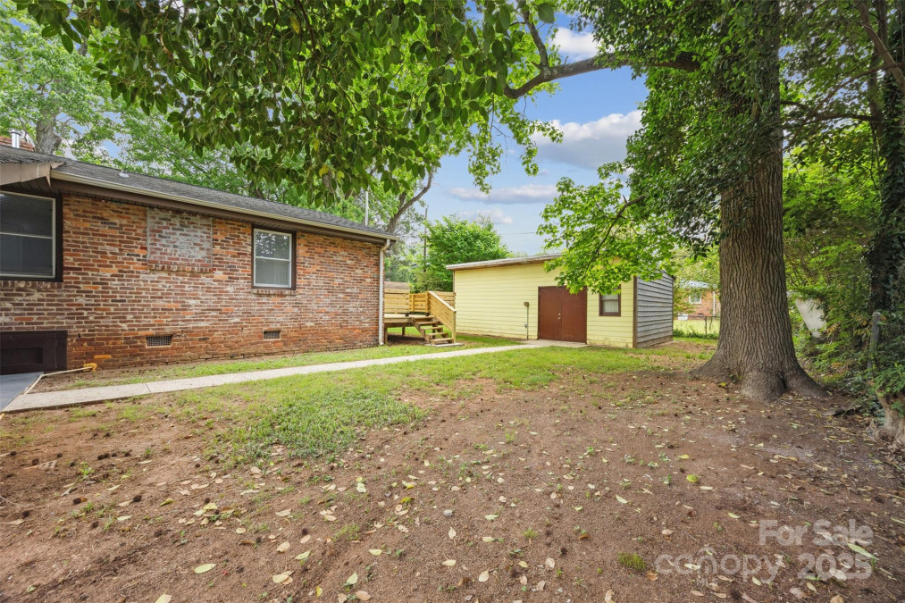 3828 Delgany Dr Charlotte, NC 28215
