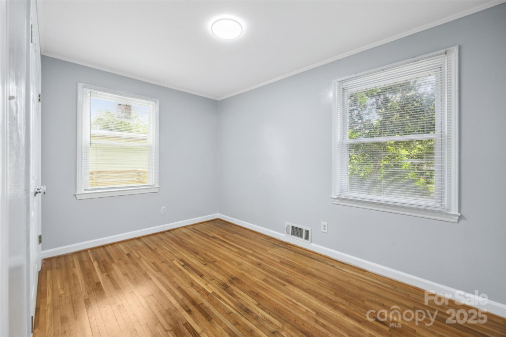 3828 Delgany Dr Charlotte, NC 28215