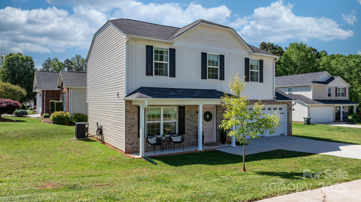 1925 Maius Dr Conover, NC 28613
