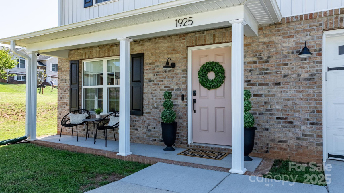 1925 Maius Dr Conover, NC 28613