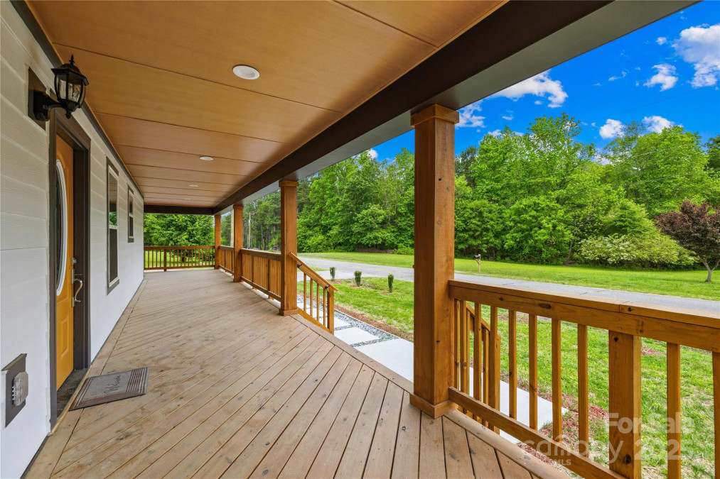 662 Camp Ferry Rd Mooresboro, NC 28114