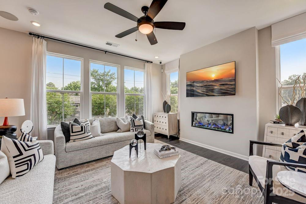 739 Hoke Ln Davidson, NC 28036