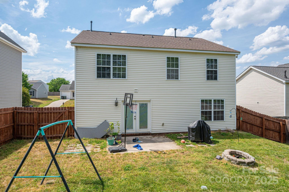 937 Anchor Way Kannapolis, NC 28083