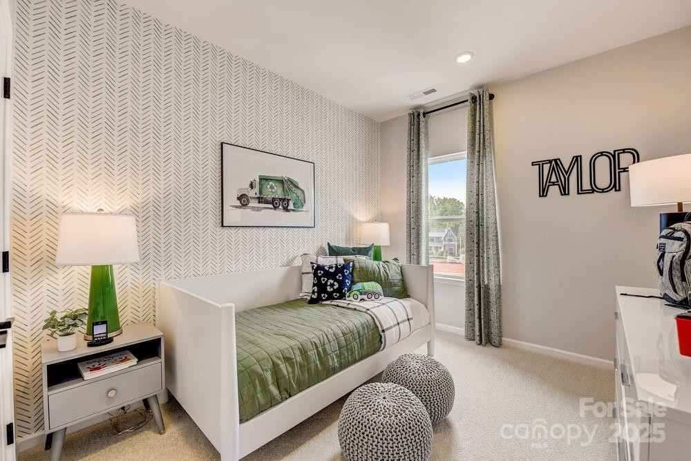 747 Hoke Ln Davidson, NC 28036