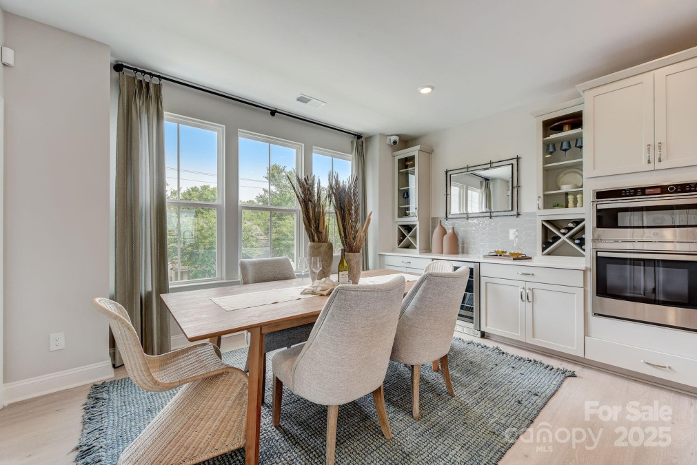 3132 Stelfox St Charlotte, NC 28262