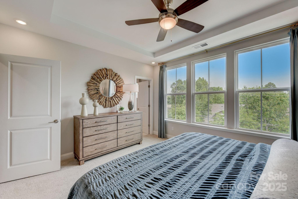 3132 Stelfox St Charlotte, NC 28262