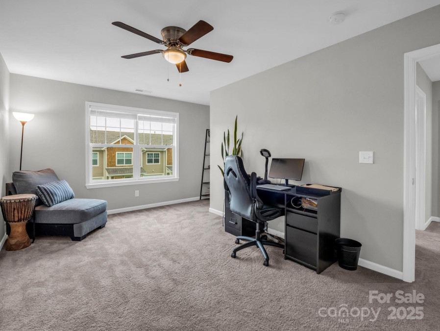 1215 Pauline Trail Dr Arden, NC 28704