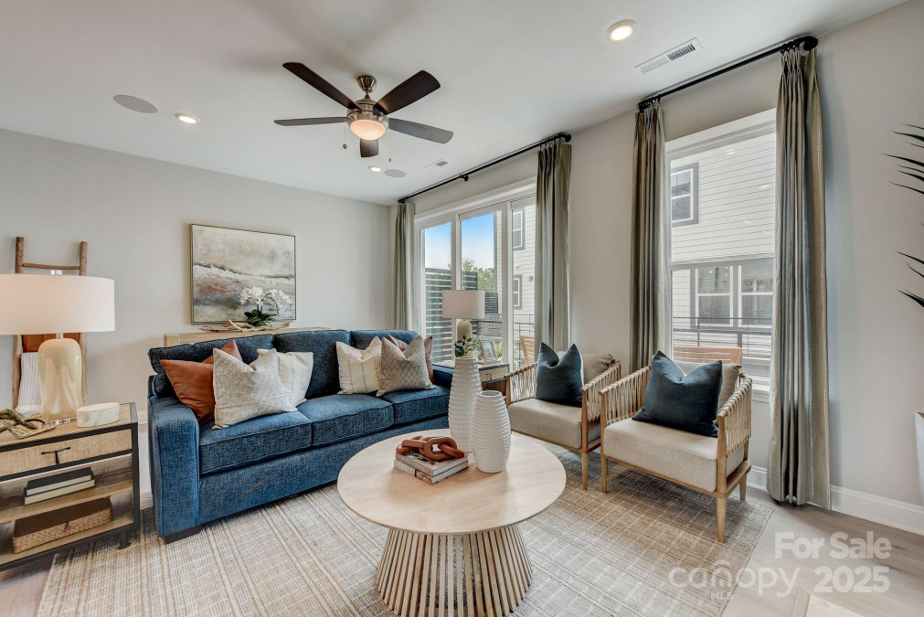 3124 Stelfox St Charlotte, NC 28262