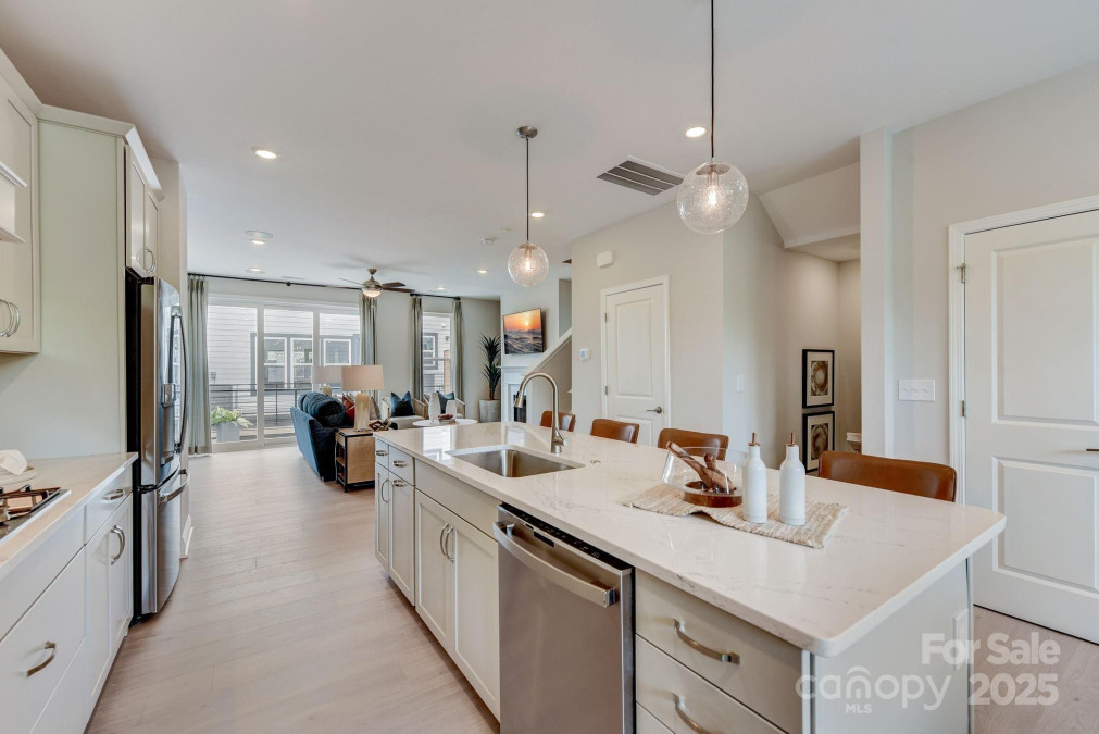 3124 Stelfox St Charlotte, NC 28262