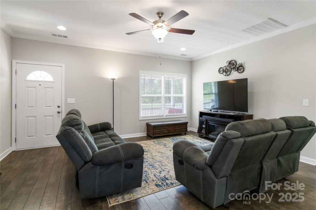 3015 Great Falls Hw Chester, SC 29014