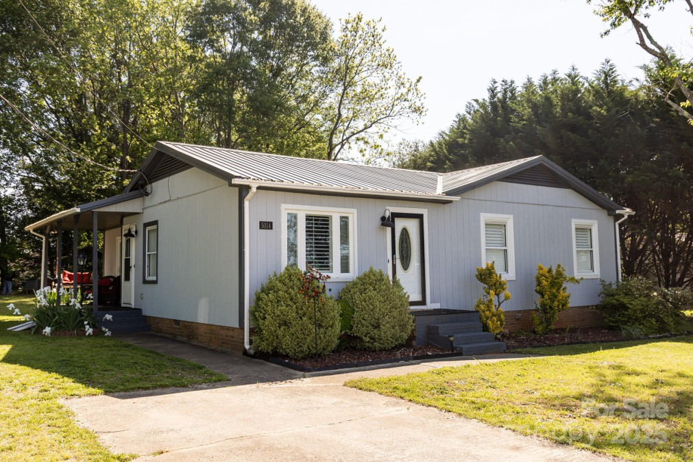 5014 Oxford School Rd Claremont, NC 28610