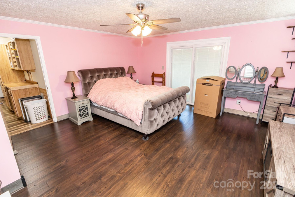 5014 Oxford School Rd Claremont, NC 28610