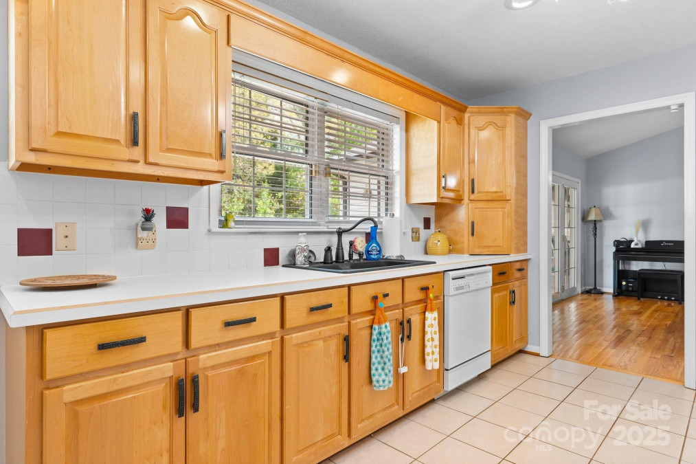 503 Sanford Gragg Rd Hudson, NC 28638