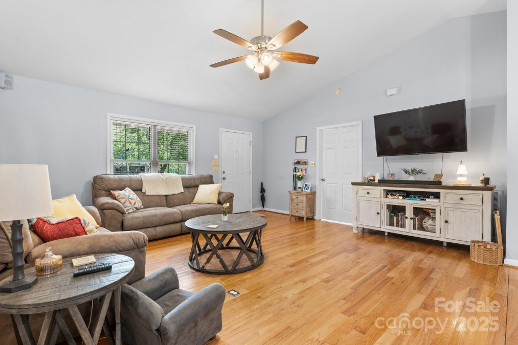 503 Sanford Gragg Rd Hudson, NC 28638