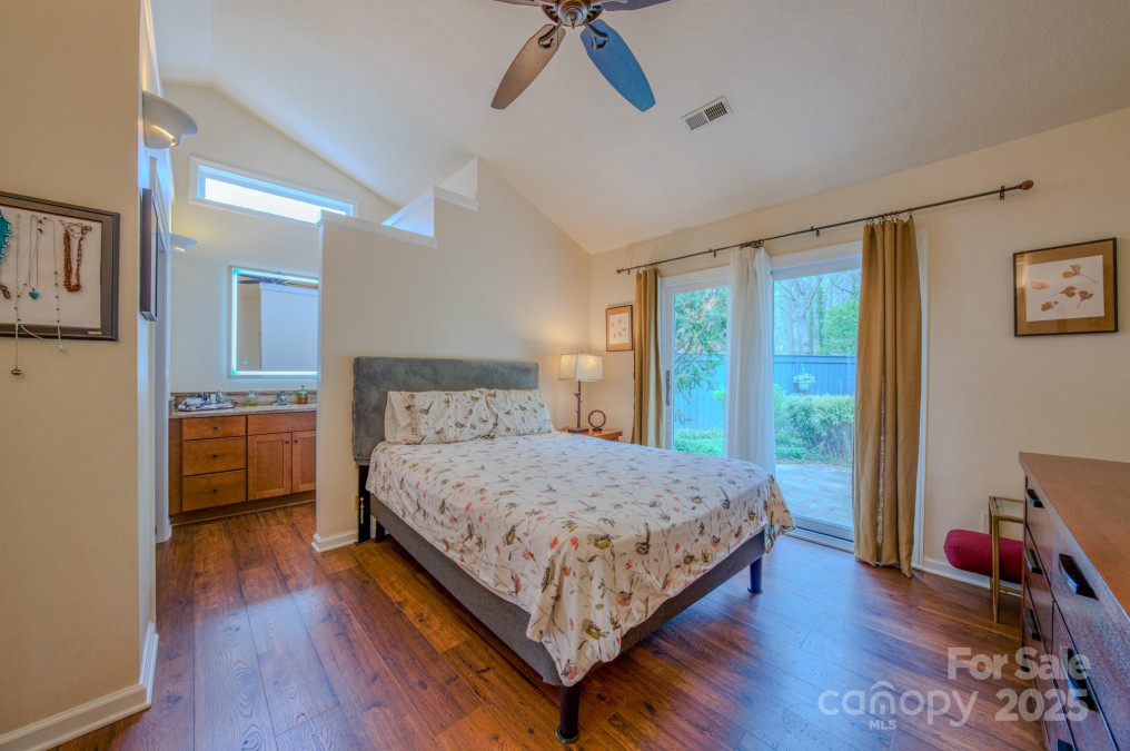 101 Firwood Ct Asheville, NC 28804