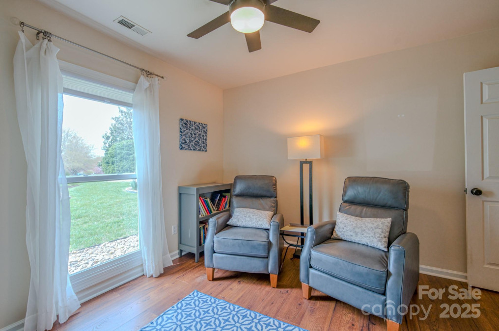101 Firwood Ct Asheville, NC 28804