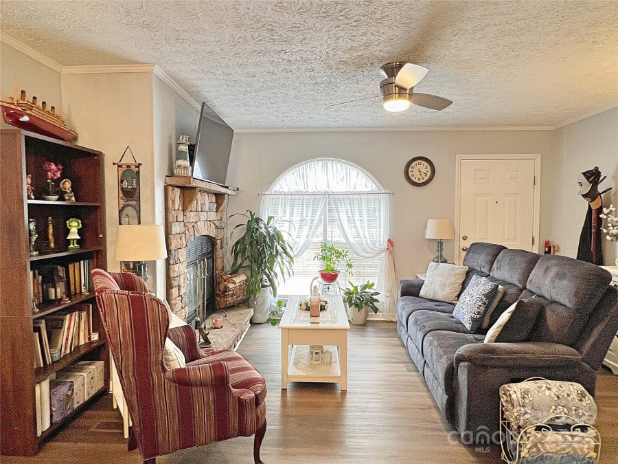 2170 Watson Rd Lenoir, NC 28645