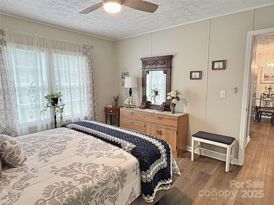 2170 Watson Rd Lenoir, NC 28645