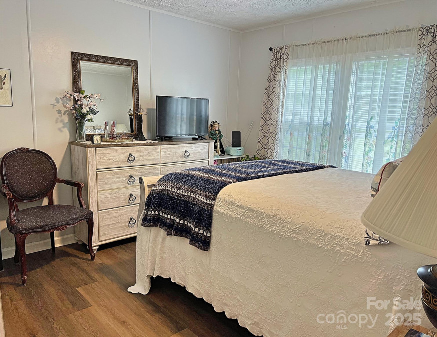 2170 Watson Rd Lenoir, NC 28645