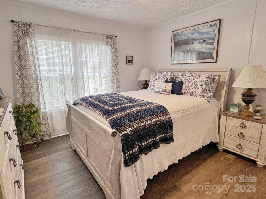 2170 Watson Rd Lenoir, NC 28645