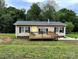 2170 Watson Rd Lenoir, NC 28645