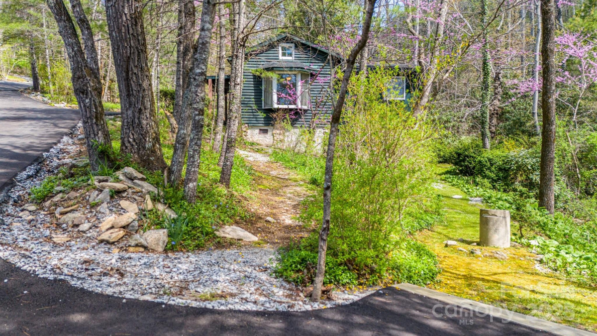 0 Colony Rd Hendersonville, NC 28792