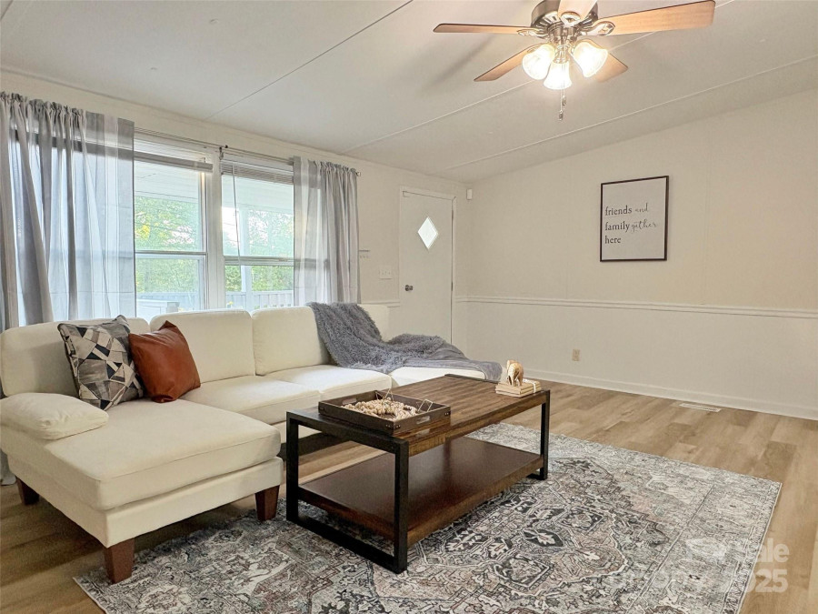 3154 Loomis St Lincolnton, NC 28092