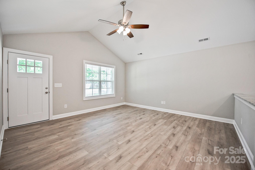 2506 Glendale Ave Kannapolis, NC 28081