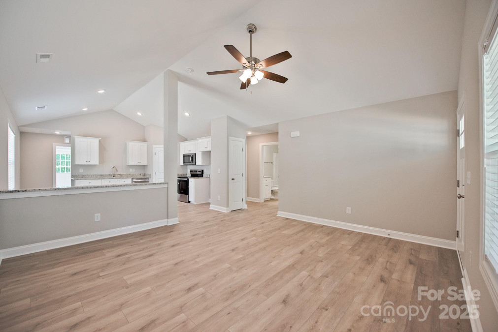 2506 Glendale Ave Kannapolis, NC 28081