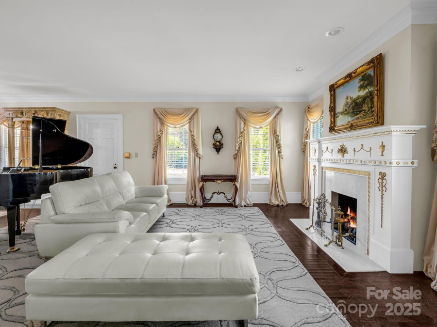 238 Mountain St Rutherfordton, NC 28139
