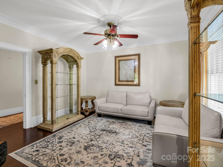 238 Mountain St Rutherfordton, NC 28139