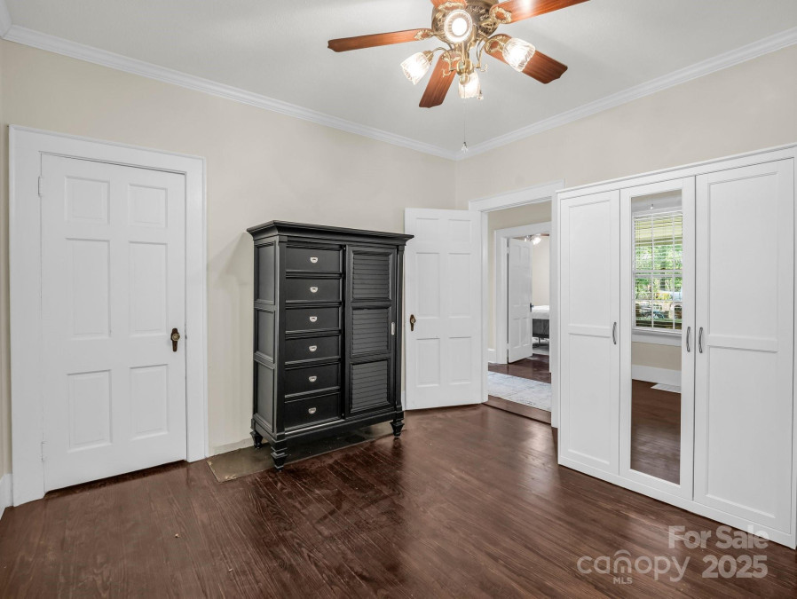 238 Mountain St Rutherfordton, NC 28139