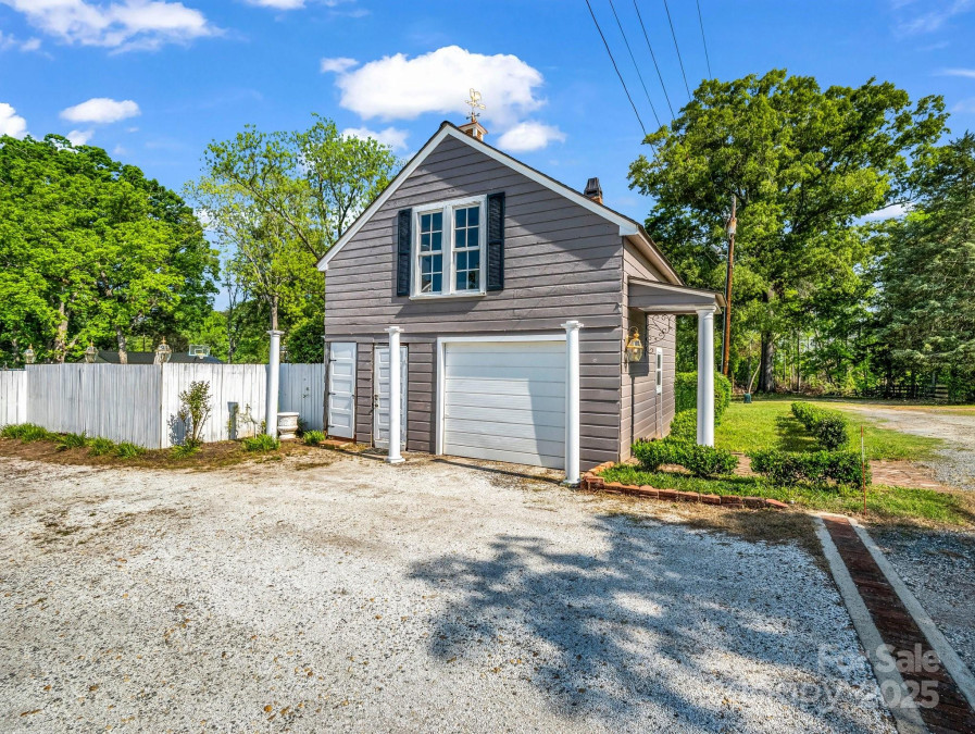 238 Mountain St Rutherfordton, NC 28139